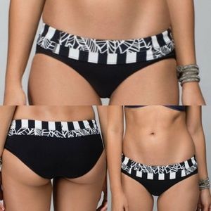 Lululemon Shanti Surf Bikini Bottoms
